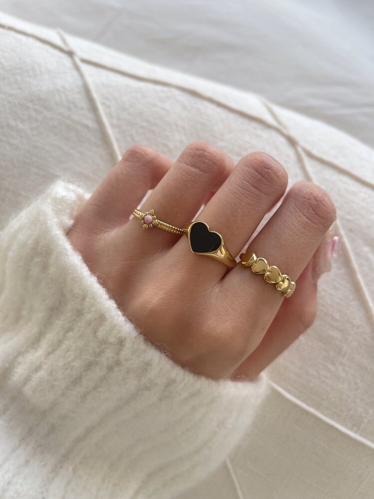 Gold Heart Signet Ring / Black