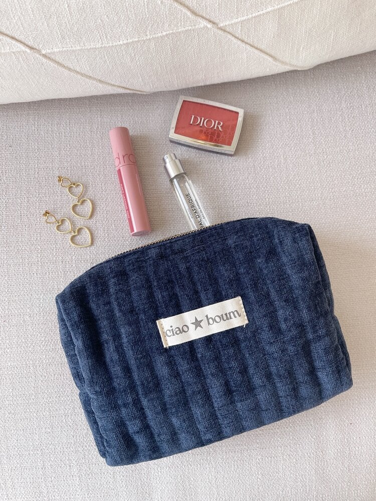 Yumeka Basic Toiletry Bag / Navy
