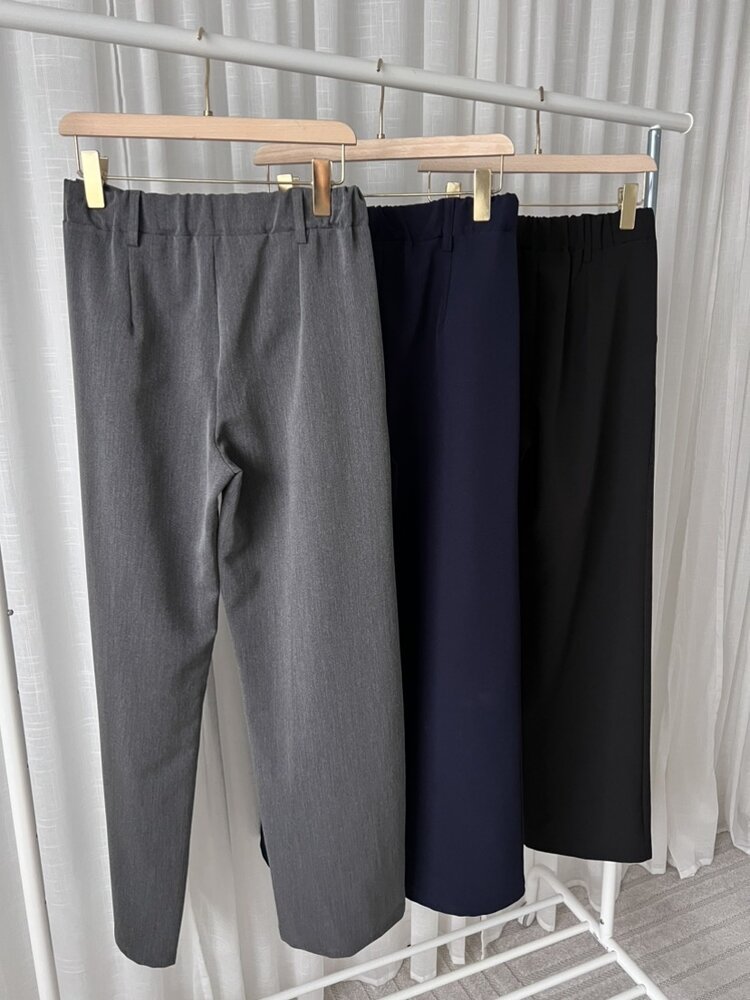 Rini Loose Straight Leg Trousers / Navy