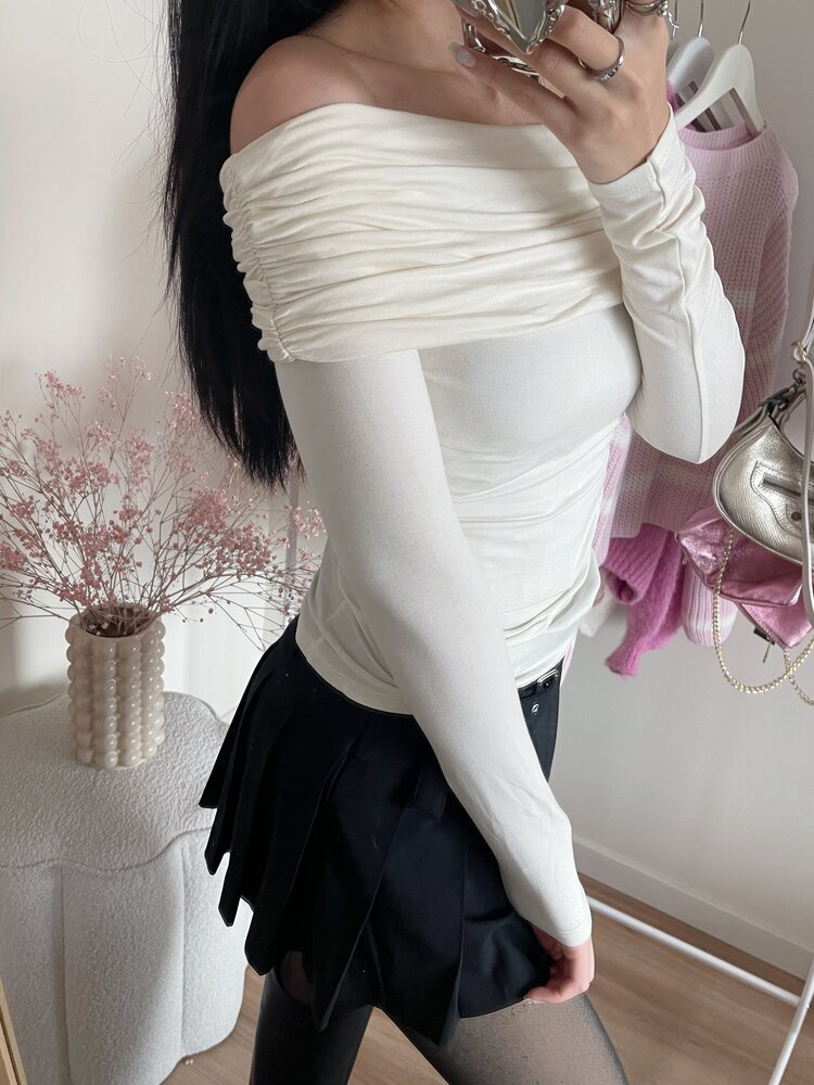 Faria Off Shoulder Top / Cream