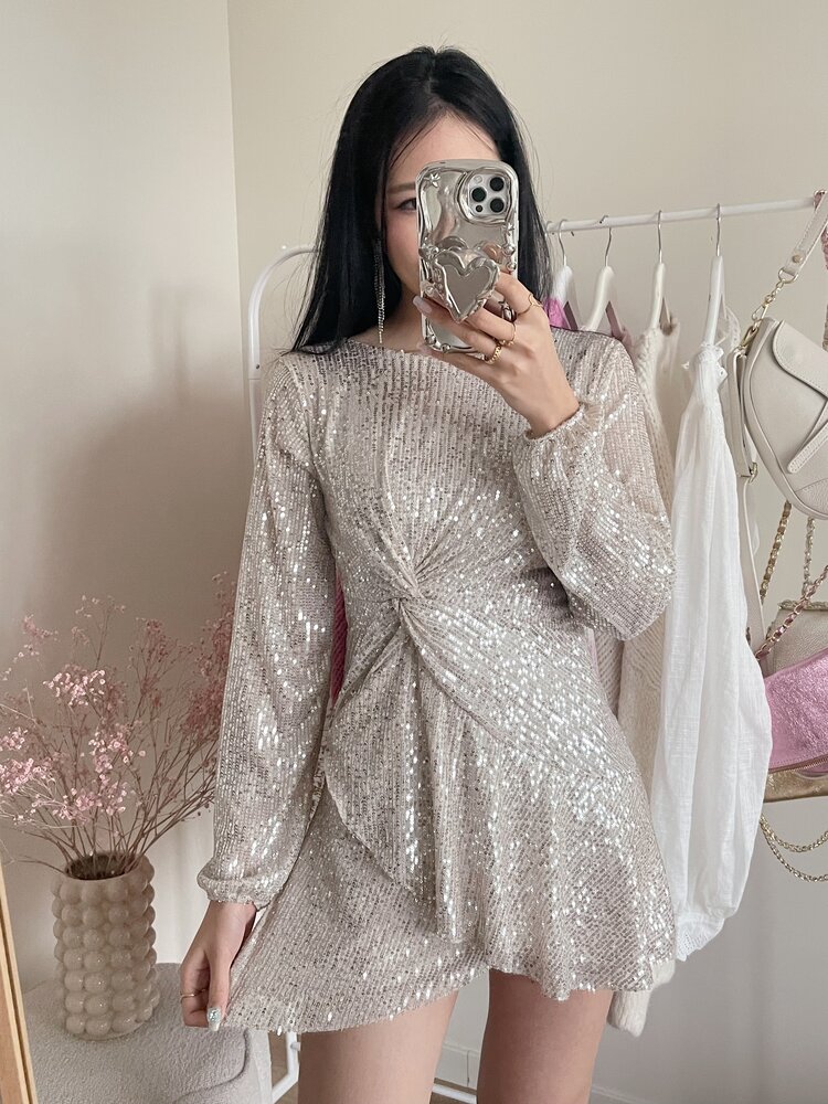 Kalei Sequin Dress / Champagne