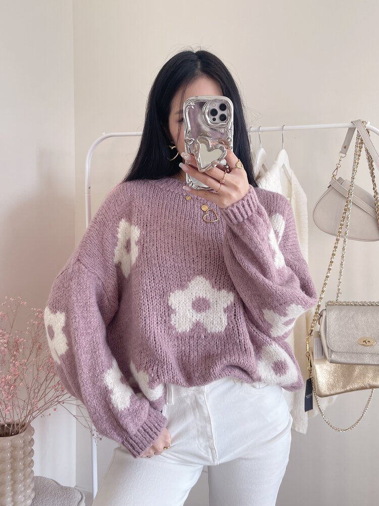 Daisy Flower Knit Sweater / Dusty Pink
