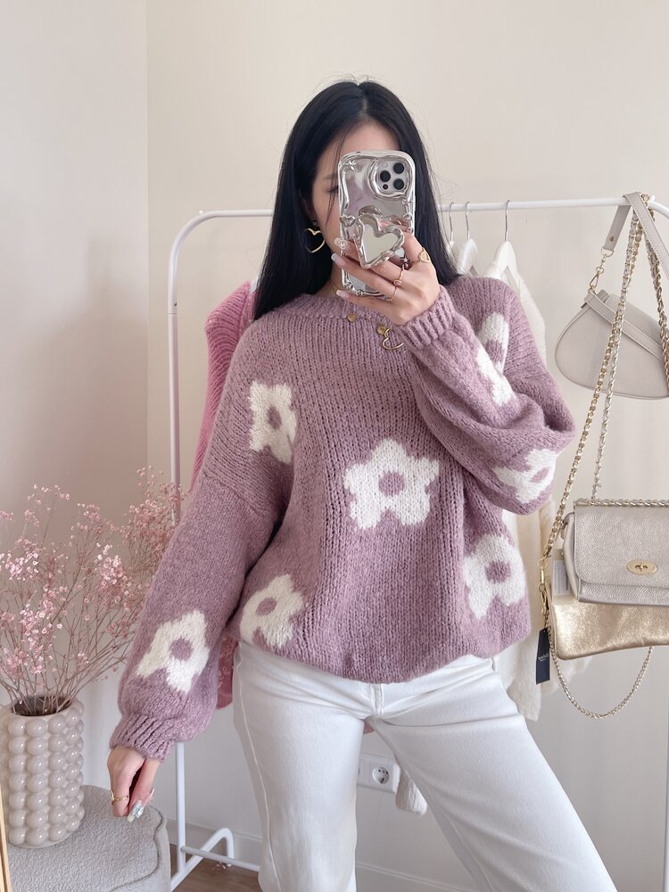 Daisy Flower Knit Sweater / Dusty Pink