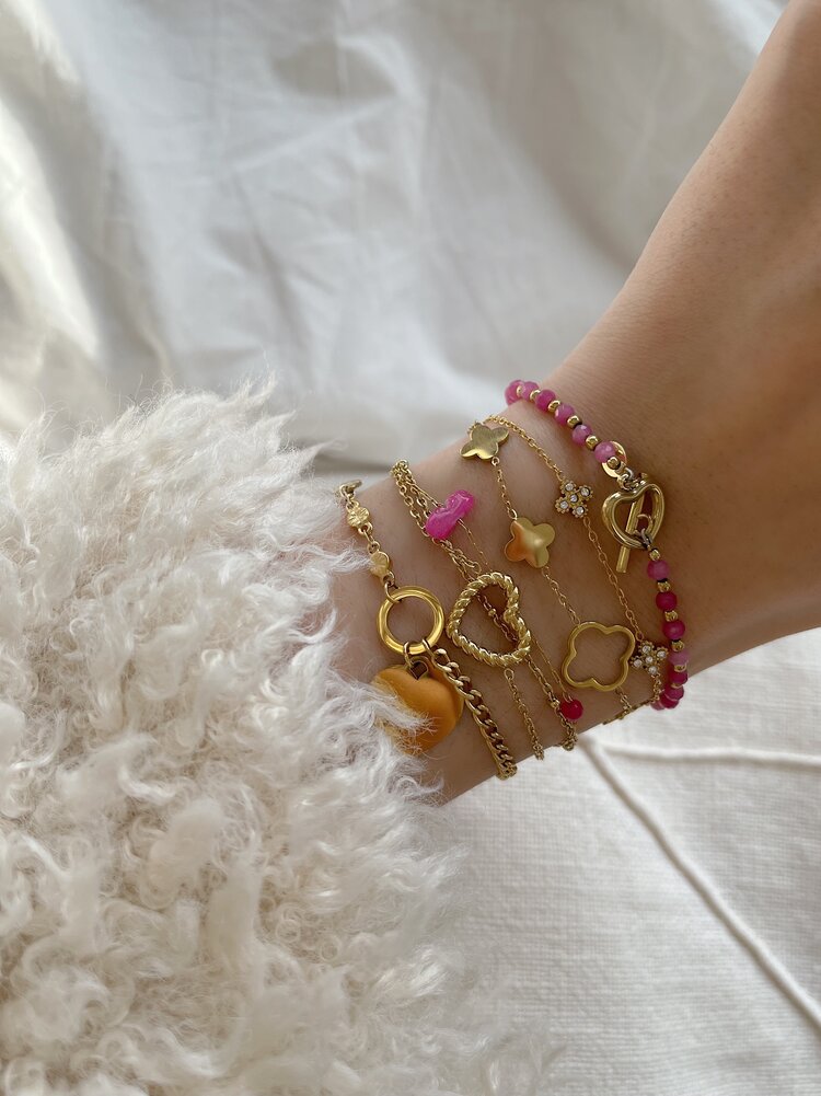 Gold Multi Chain Heart Beads Bracelet / Pink