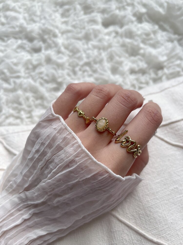 Silver Elegant Love Ring