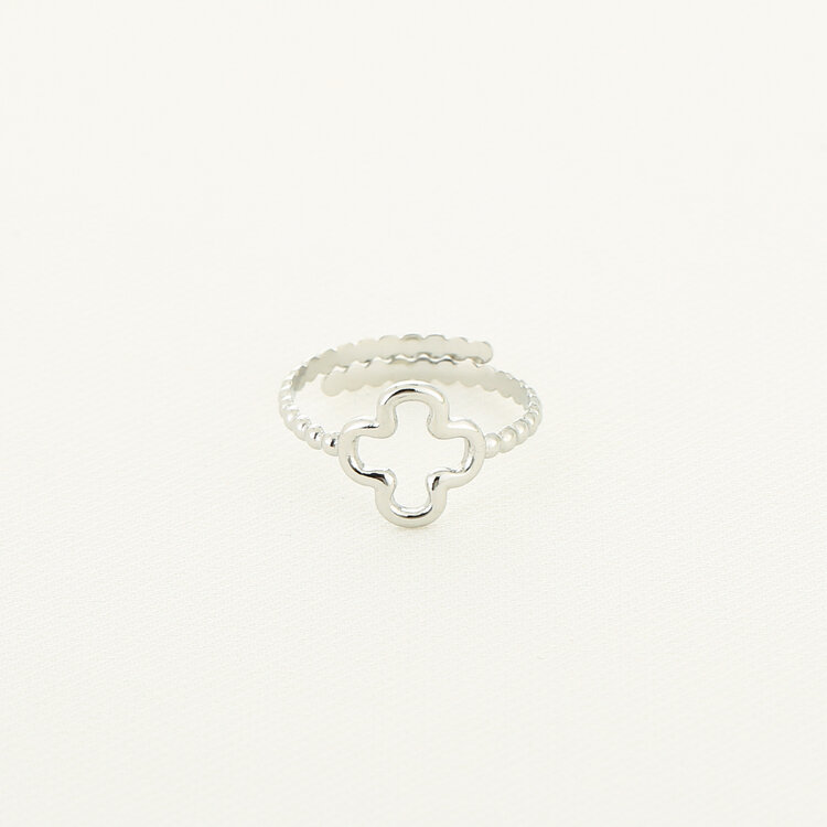 Silver Hollow Clover Ring