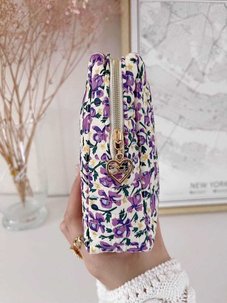Marly Flower Toiletry Bag / White & Lilac (Medium)
