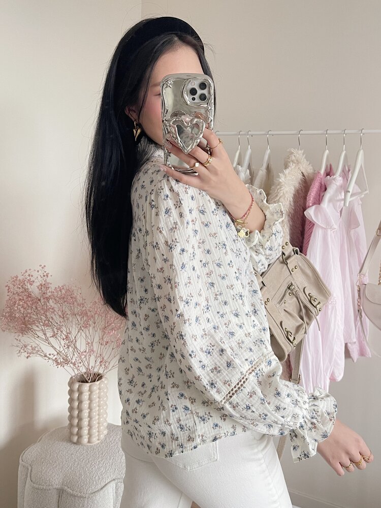 Darling Flower Embroidered Blouse