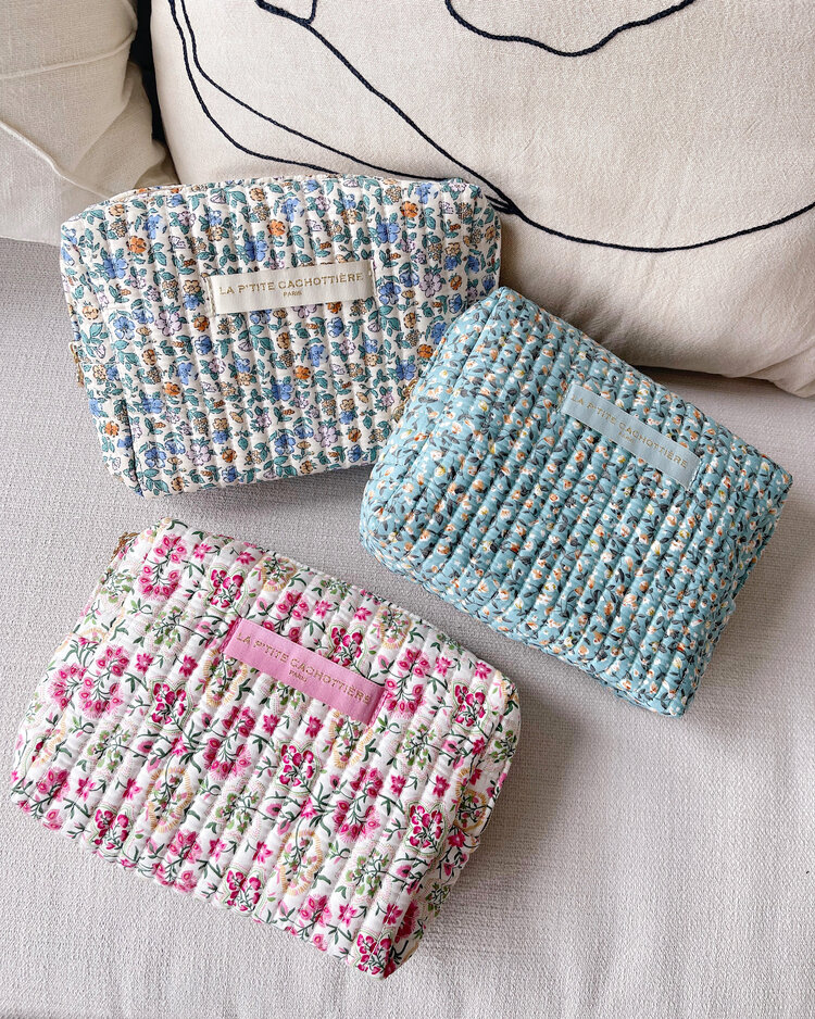 Marly Flower Toiletry Bag / Pink (Medium)