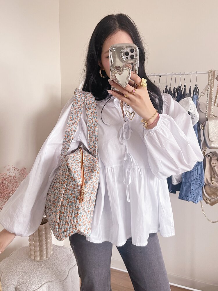 Acacia Flower Travel Bag / Orange