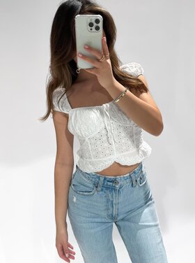 Suki Embroidered Top / White