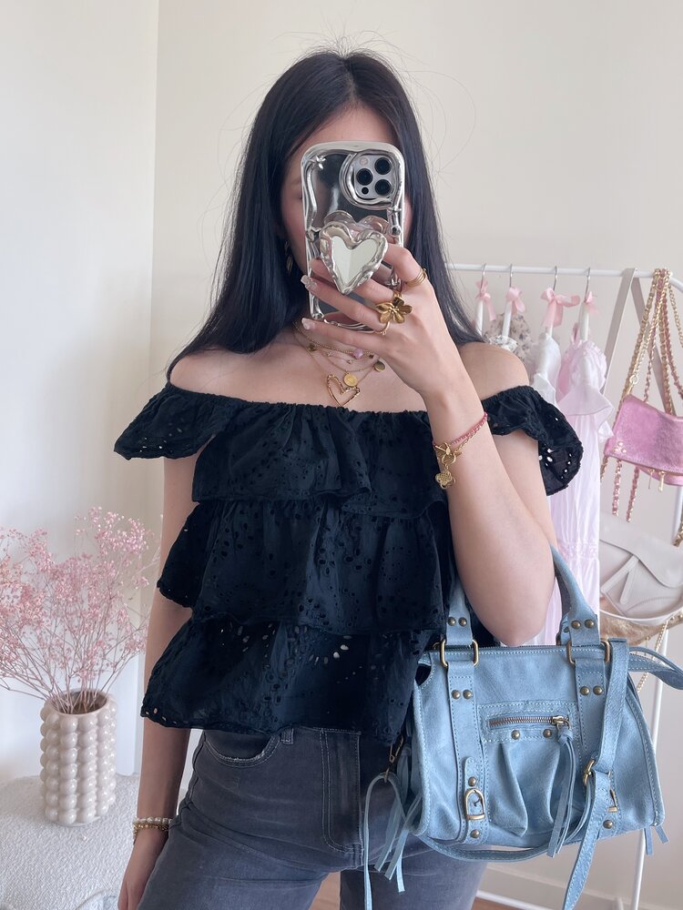 Sayori Embroidered Ruffle Top / Black