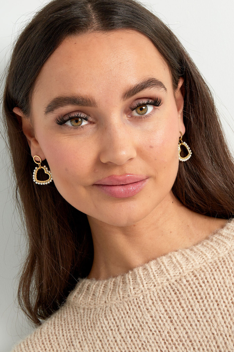 Gold Pretty Heart Pearl Earrings