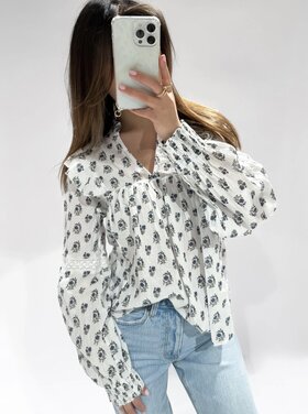 Lenae Ruffle Blouse / Floral Navy