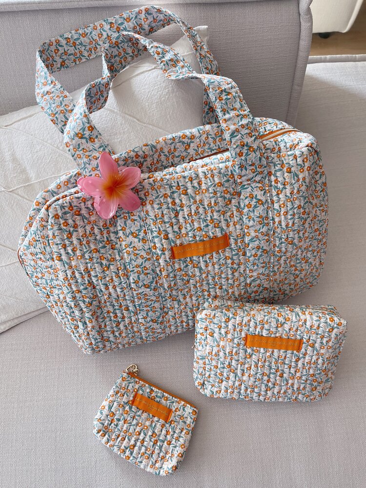 Acacia Flower Travel Bag / Orange