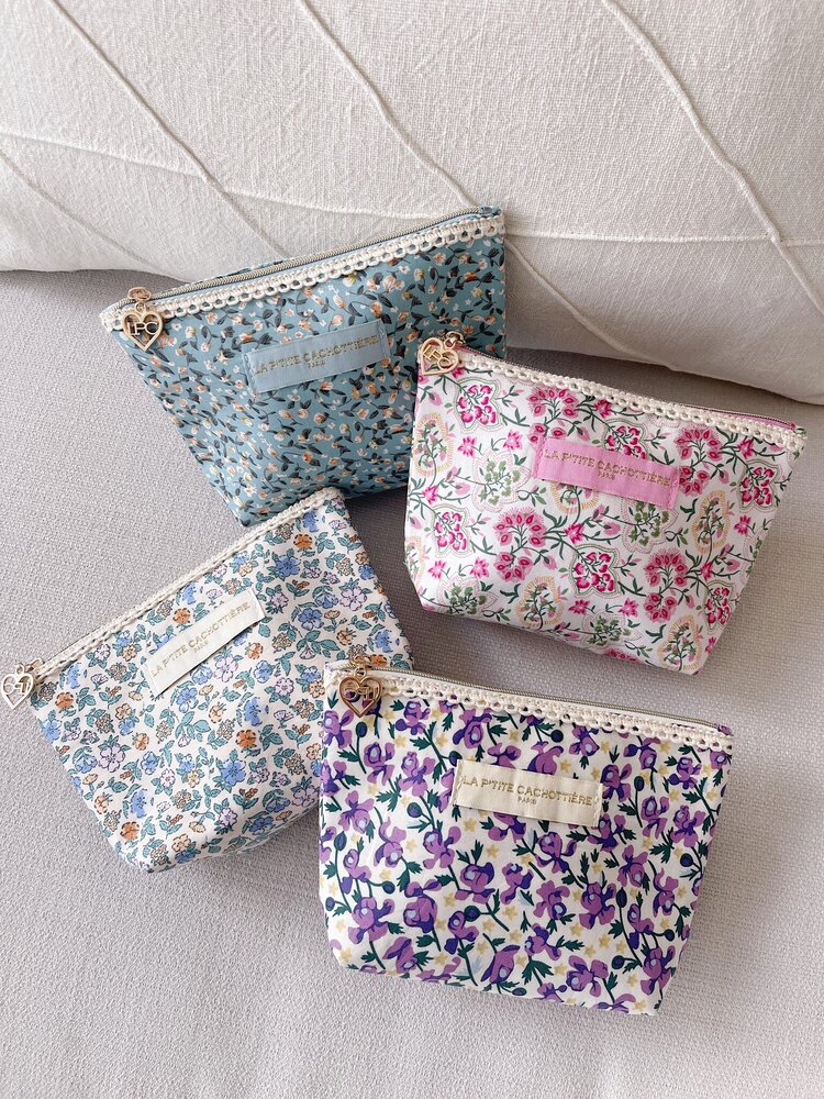 Becca Flower Pouch / Pink