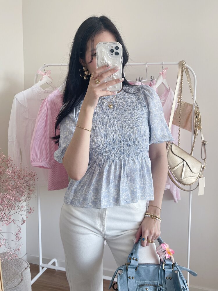 Cherie Smock Top / Floral Blue