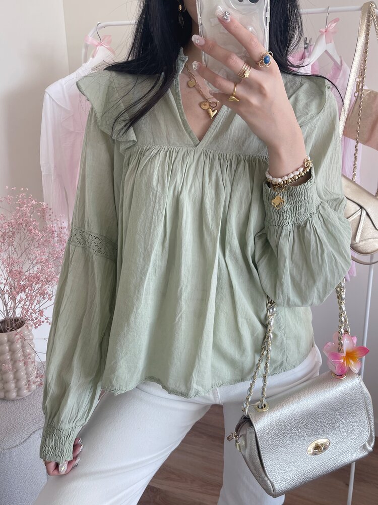 Lenae Ruffle Blouse / Light Green