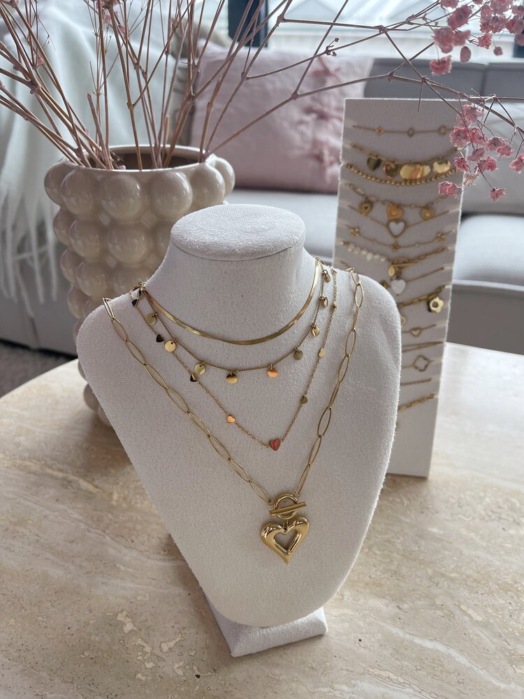 Gold Open Heart Linked Necklace