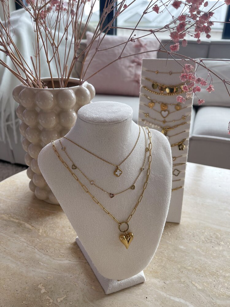 Gold Linked Heart Chain Necklace