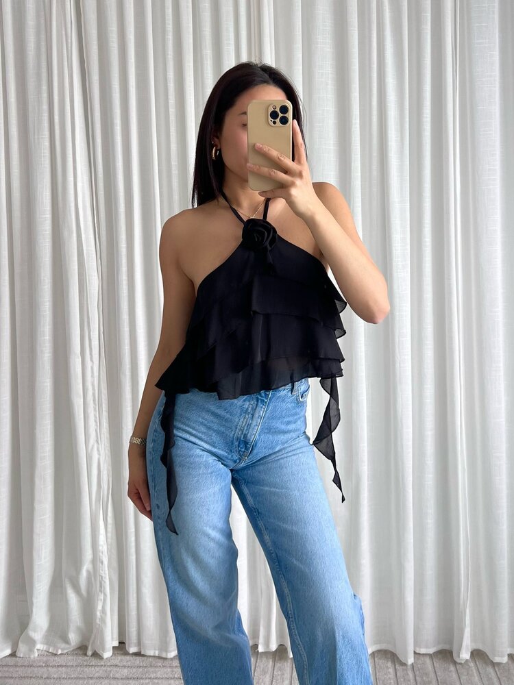 Cici Flower Ruffle Halter Top / Black