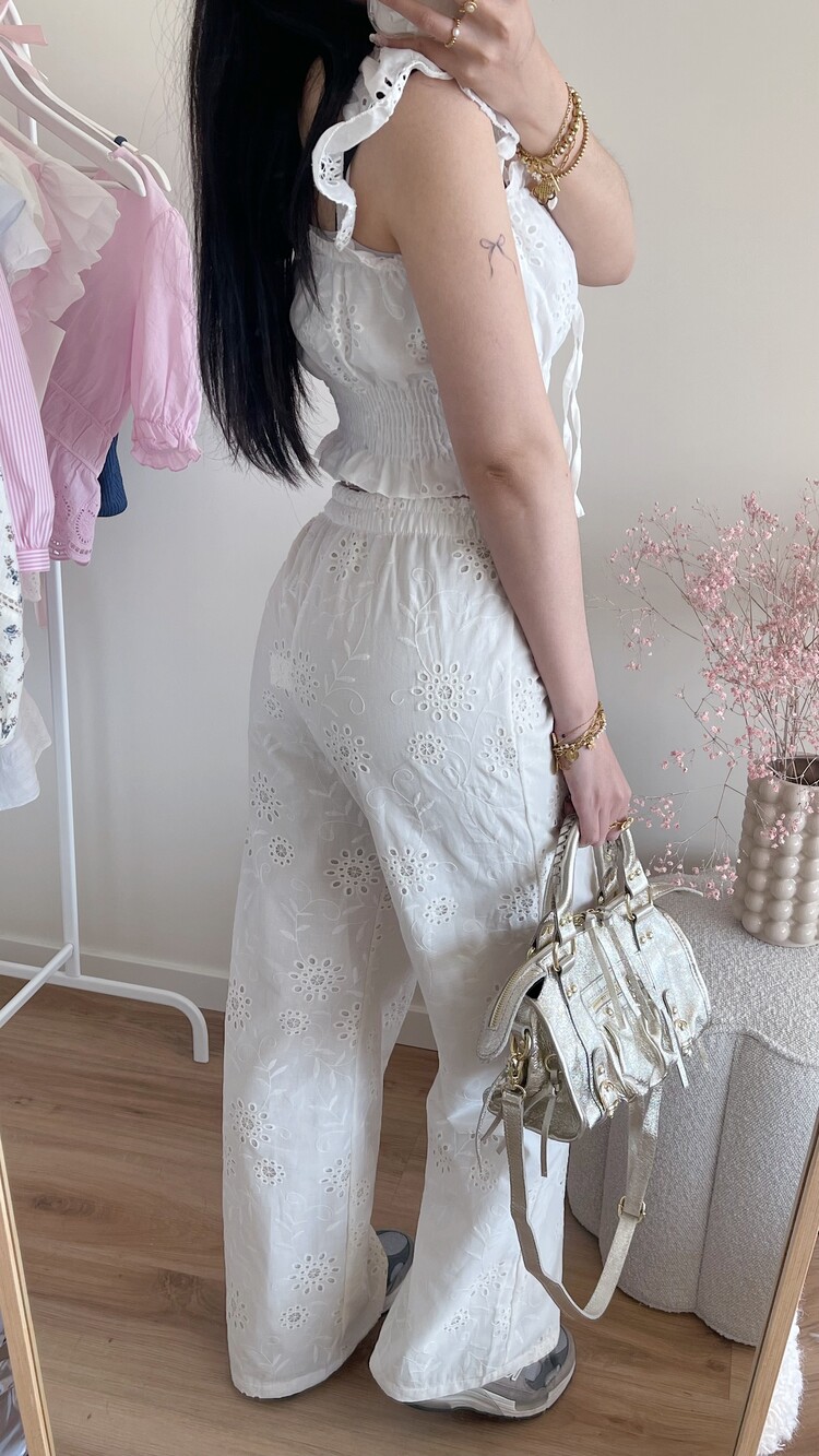 Yasmin Embroidered Trousers / White