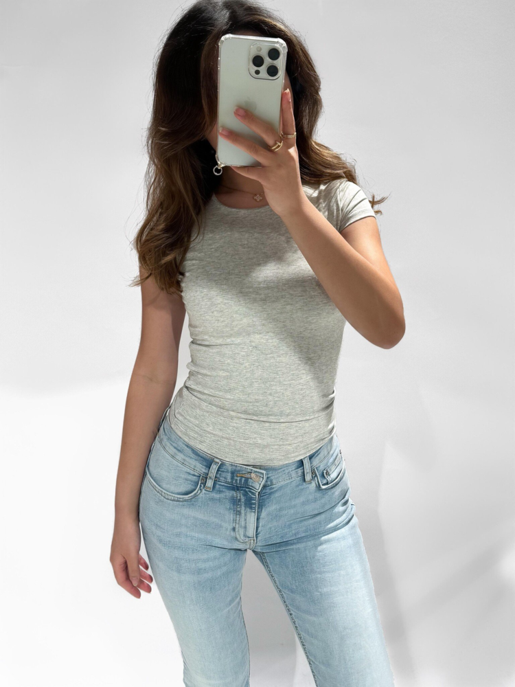 Maelys Basic Short Sleeve Top / Light Grey