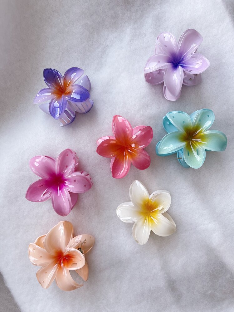Kona Hawaii Flower Hair Claw / Blue