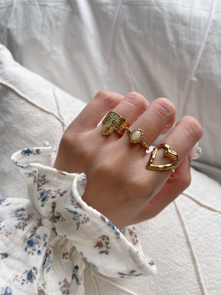 Gold Lock & Key Ring