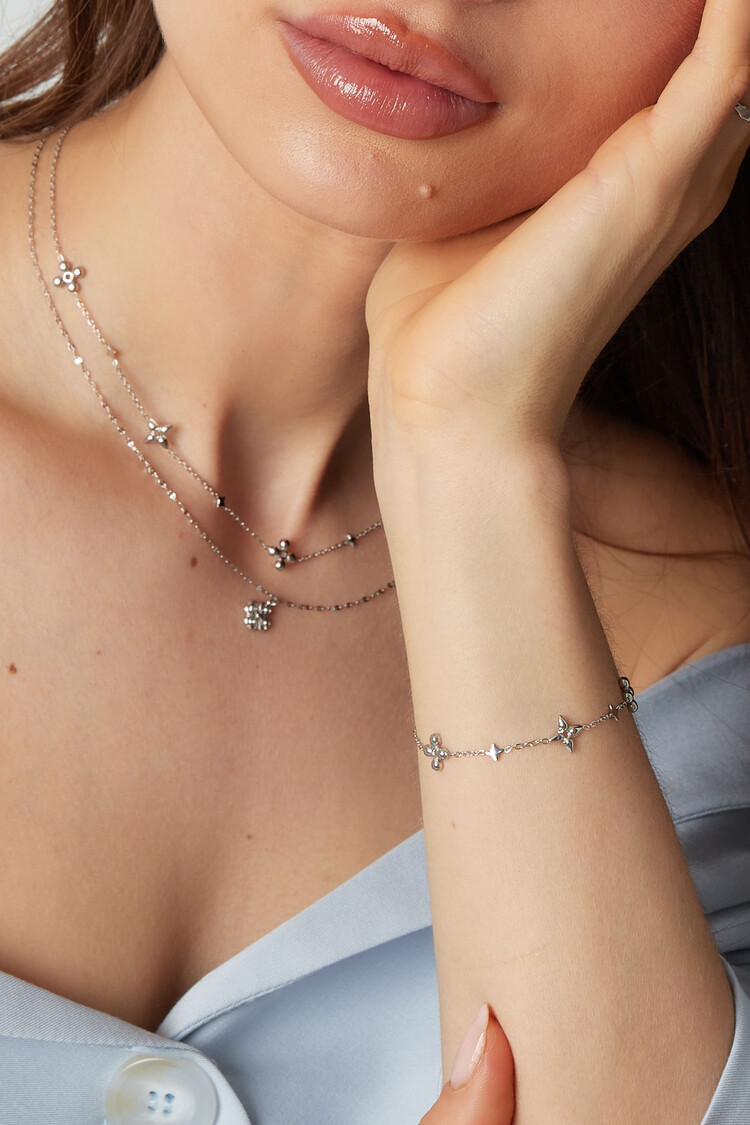 Gold Flower Party Bracelet