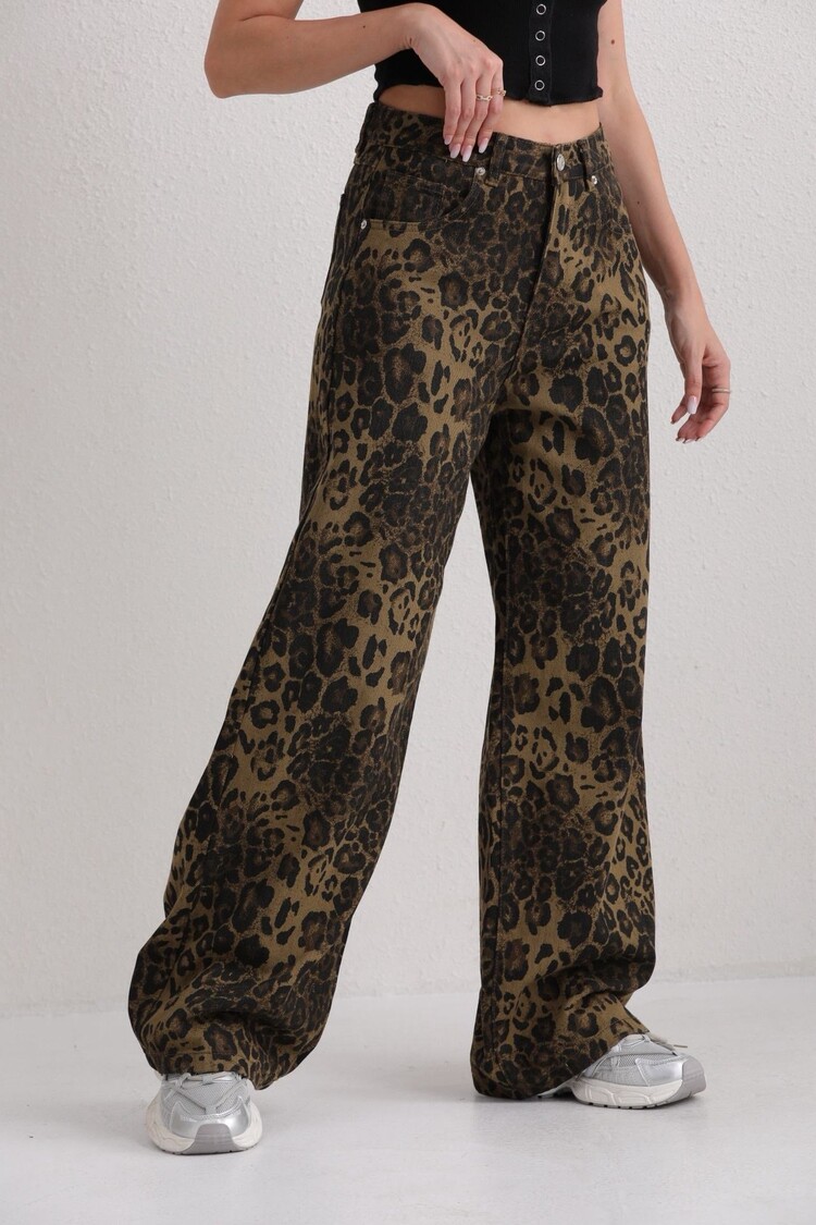 Himari Leopard Wide Leg Jeans