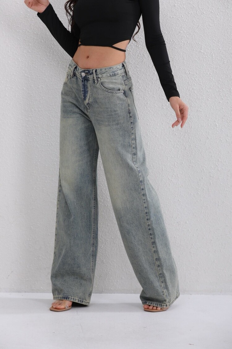 Aina Wide Leg Jeans / Washed Blue
