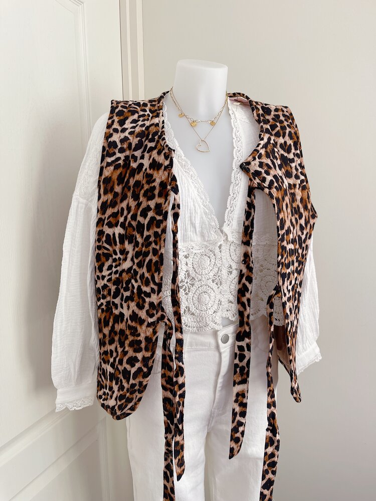 Imu Leopard Bow Waistcoat