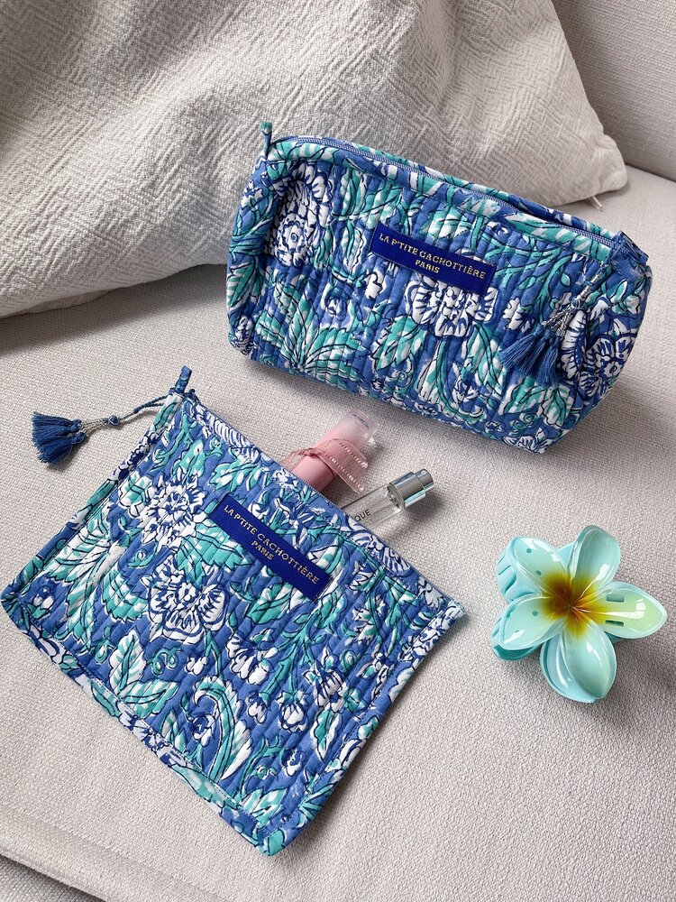 Jalaina Flower Toiletry Bag / Blue