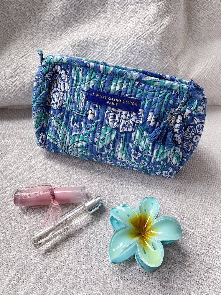 Jalaina Flower Toiletry Bag / Blue
