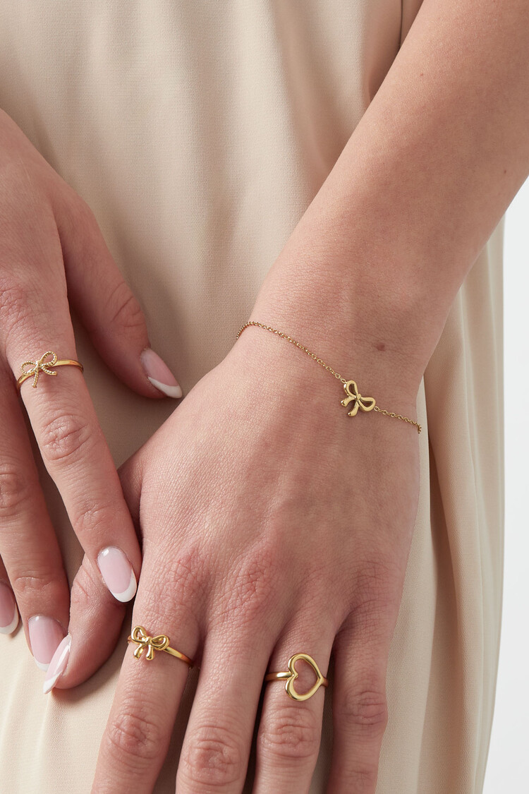 Gold Dainty Bow Bracelet