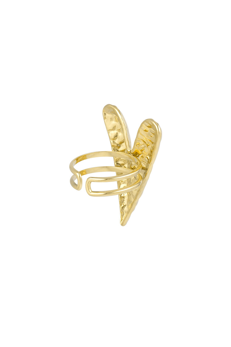 Gold Large Hammered Heart Ring