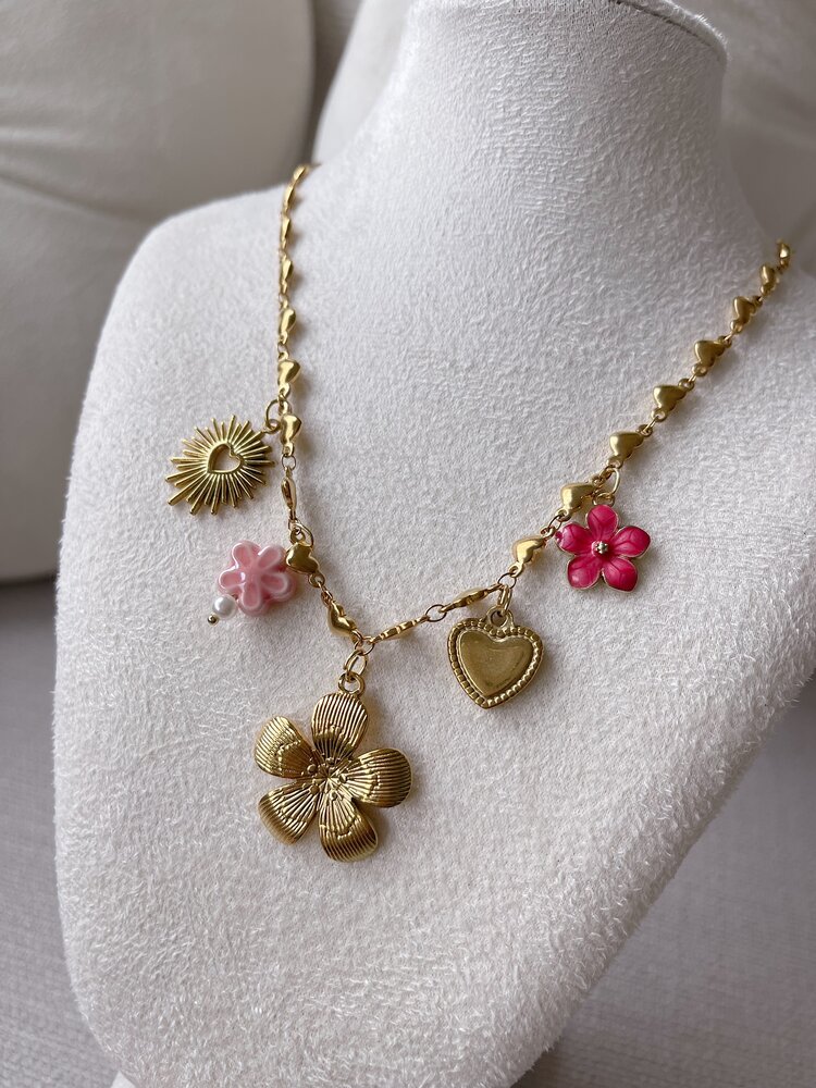 Gold 5 Mixed Charms Necklace / Type A9