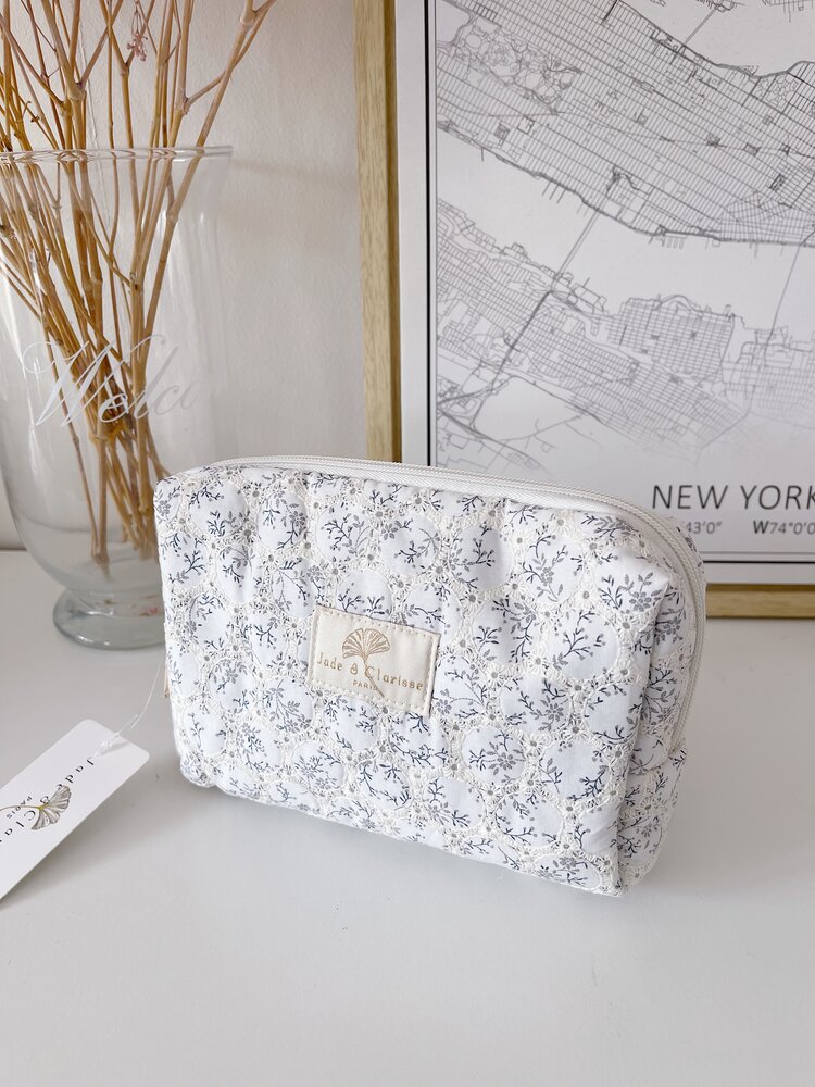 Claire Embroidered Pouch / Floral White