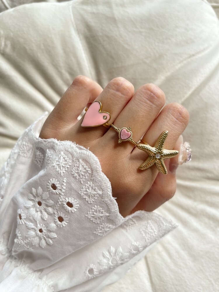 Gold Sea Star Diamond Ring