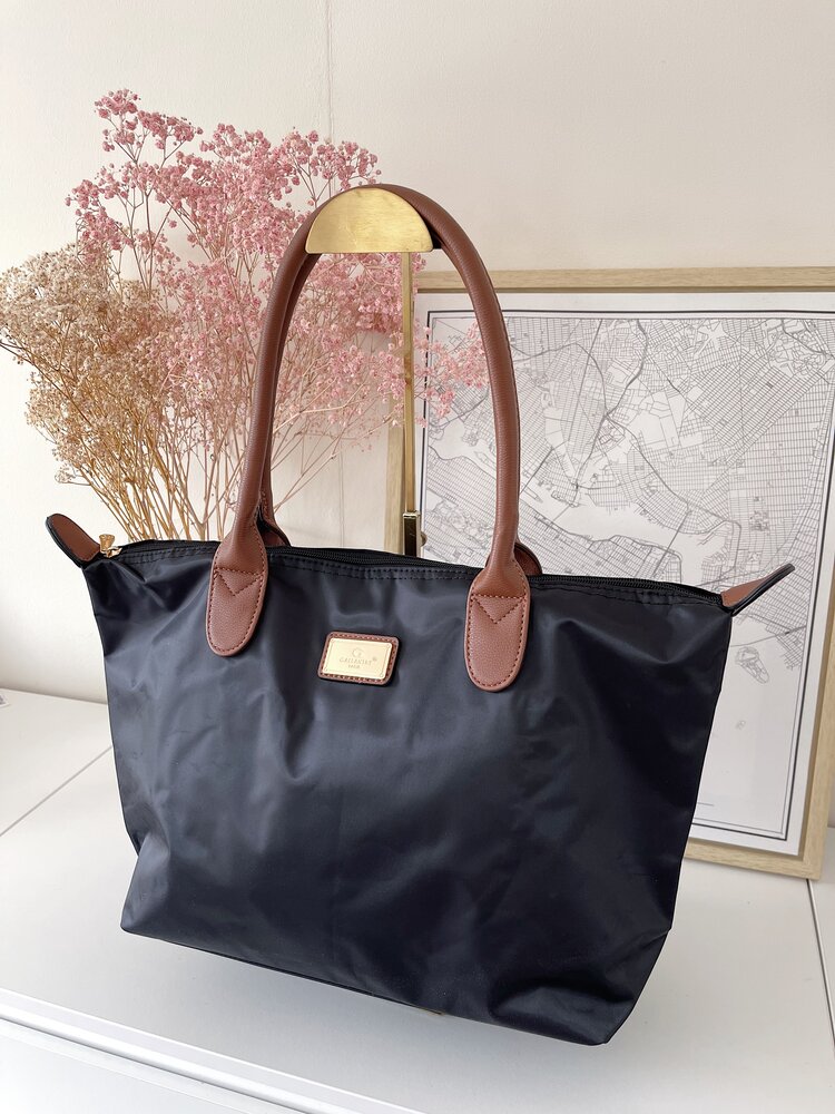 Ginni Shoulder Bag / Black