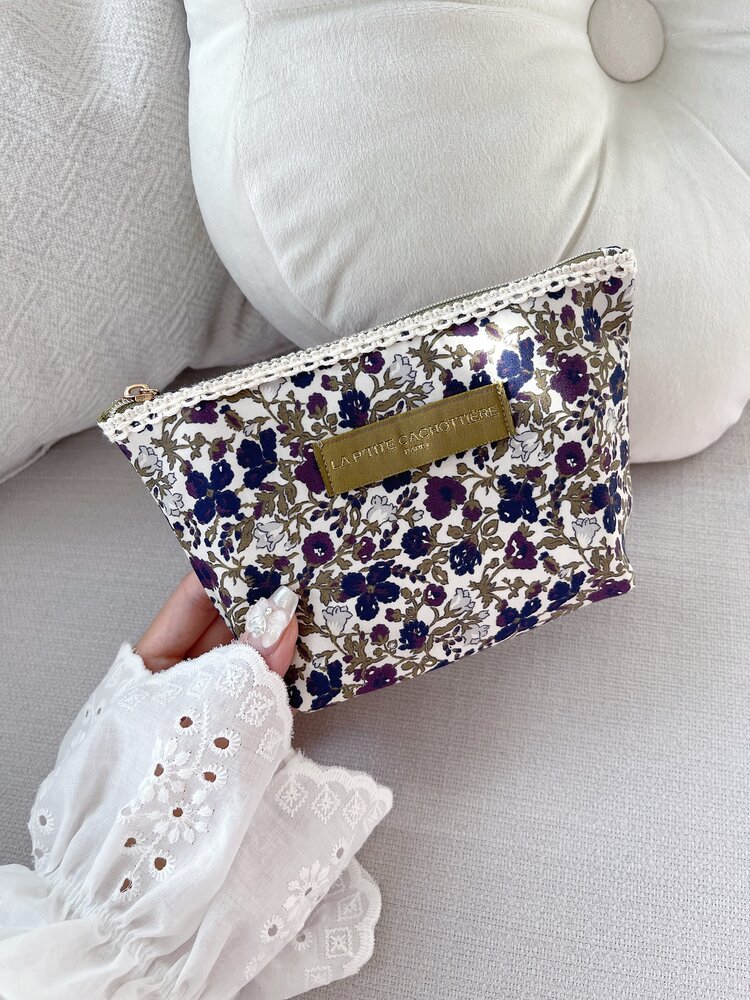 Becca Flower Pouch / Olive Green