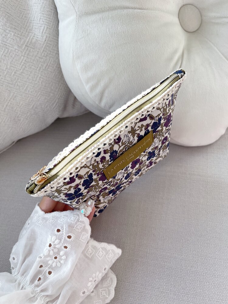 Becca Flower Pouch / Olive Green