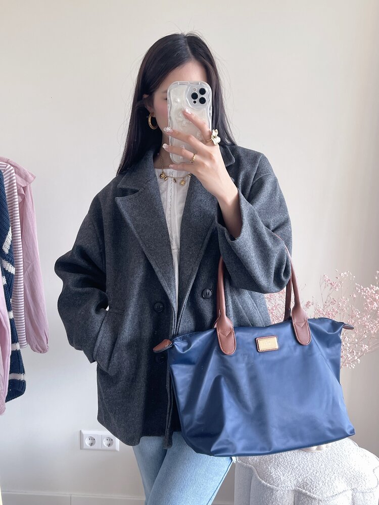 Ginni Shoulder Bag / Navy Blue