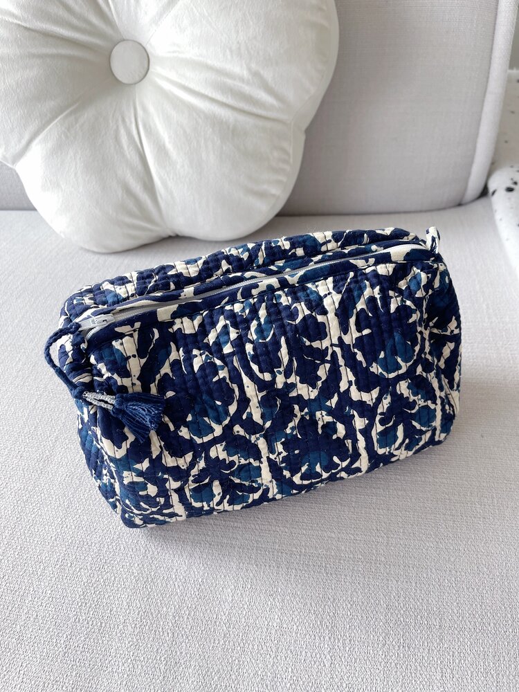 Bali Flower Pouch / Navy Blue (M)