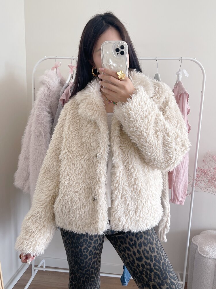 Emerie Furry Coat / Beige