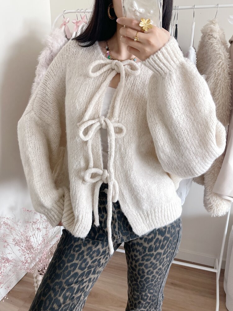 Nimi Bow Knit Sweater / Off White