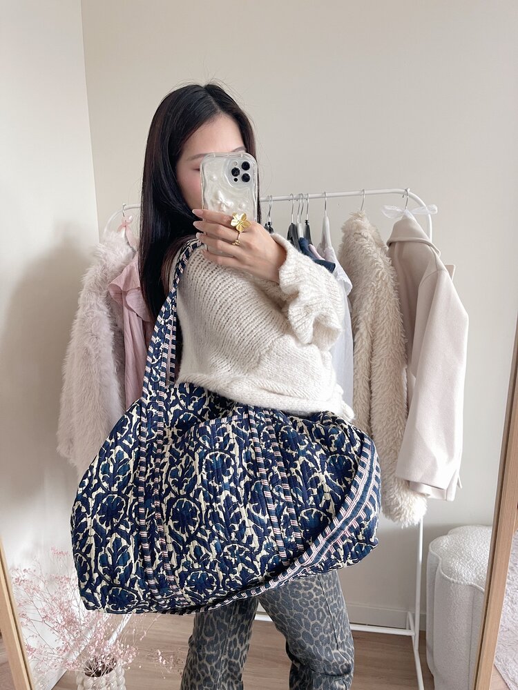 Yasmina Flower Travel Bag / Navy Blue