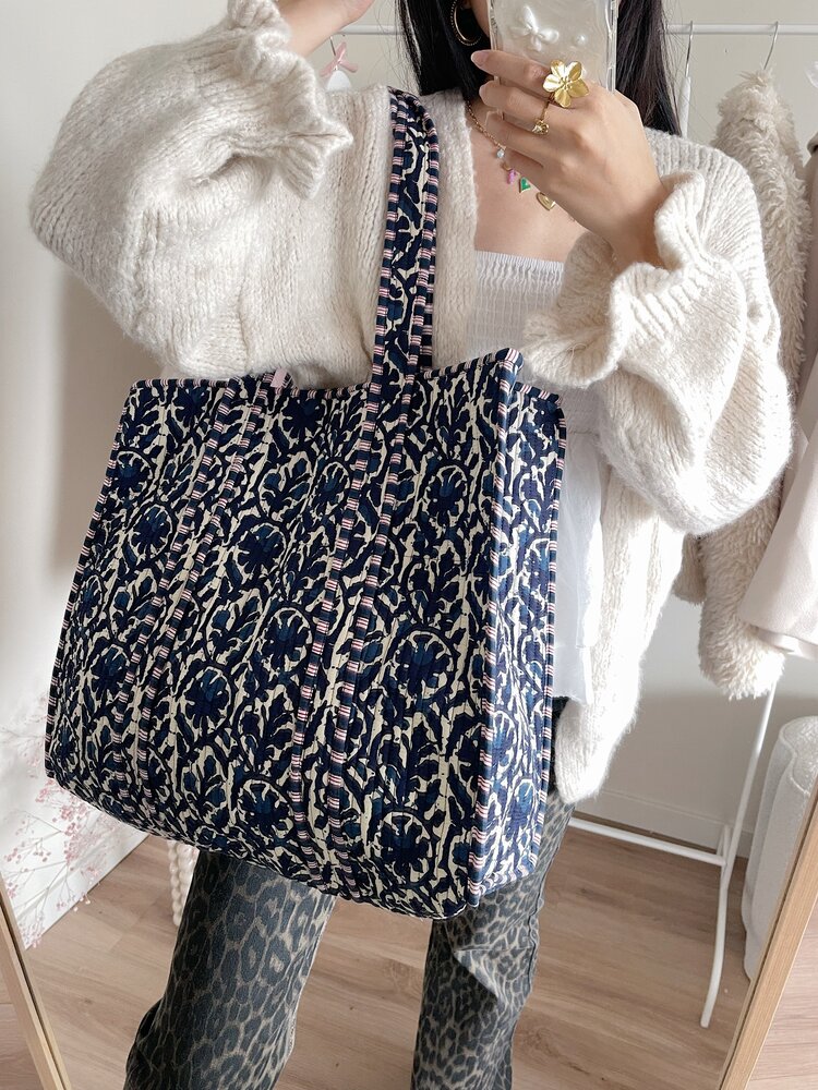 Macie Flower Shopper Bag / Navy Blue