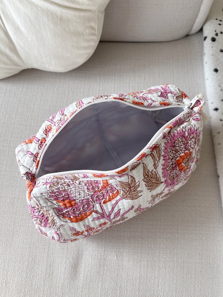 Bali Flower Pouch / White & Pink (L)